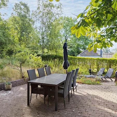1 Bedroom Awesome In Holiday home