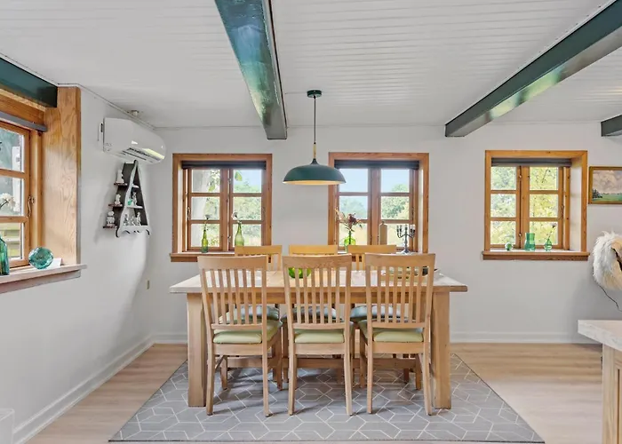 1 Bedroom Awesome In Ferienhaus *