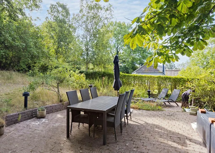 1 Bedroom Awesome In Ferienhaus